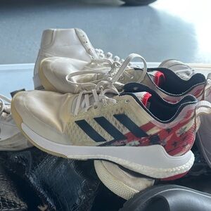 Adidas USAV Volleyball shoes women’s size 11 with Navy Stripes and Red Accent